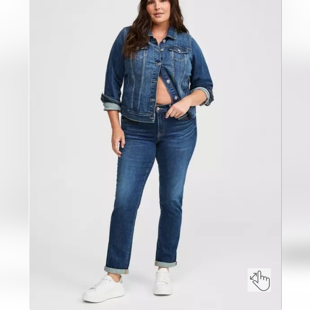 Torrid Perfect Boyfriend Ankle Vintage Stretch Medium Wash size 24 Ex Short New